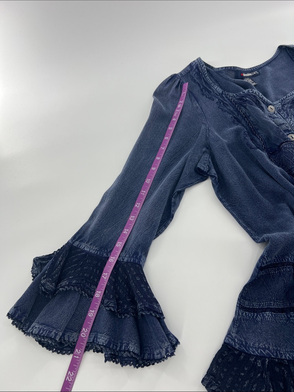 Denim 24/7 Indigo Blue Button-Front Lace-Trim Peasant Blouse boho - Picture 6 of 7